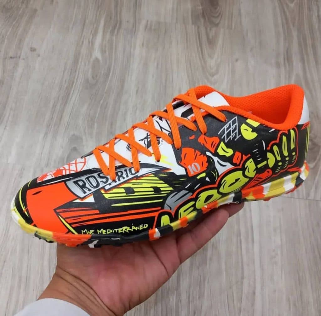 تولید و پخش کفش دمپایی صندل چکمه کتانی مهر در قم