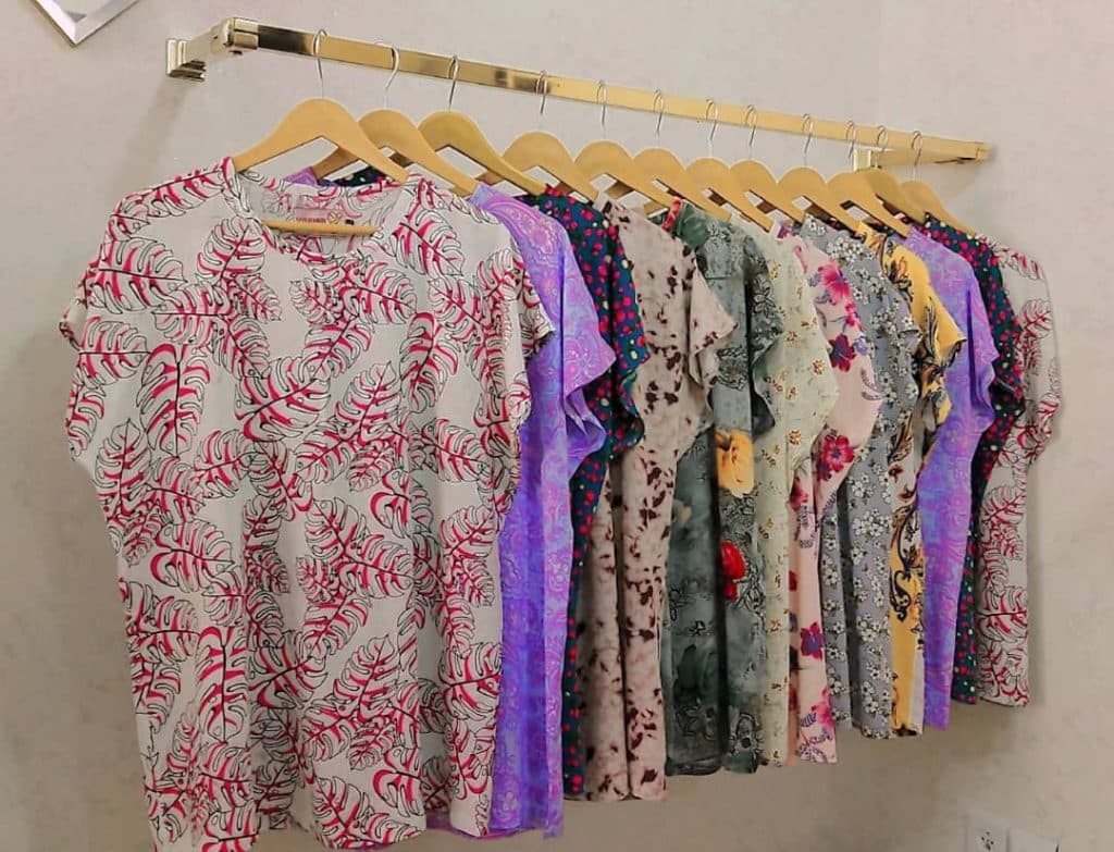 تولیدی پوشاک گل حریر در بوشهر