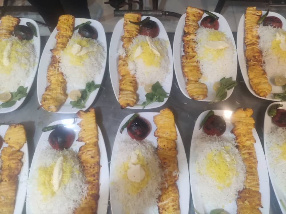 رستوران مجلل طلوع فرهنگیان در اسکو آذربایجان شرقی