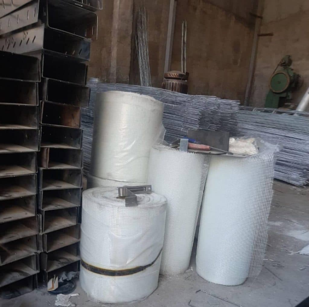 تولید و پخش فروش عمده گیره قلاب پیچ مخصوص والپست عرشه کاران در هشتگرد