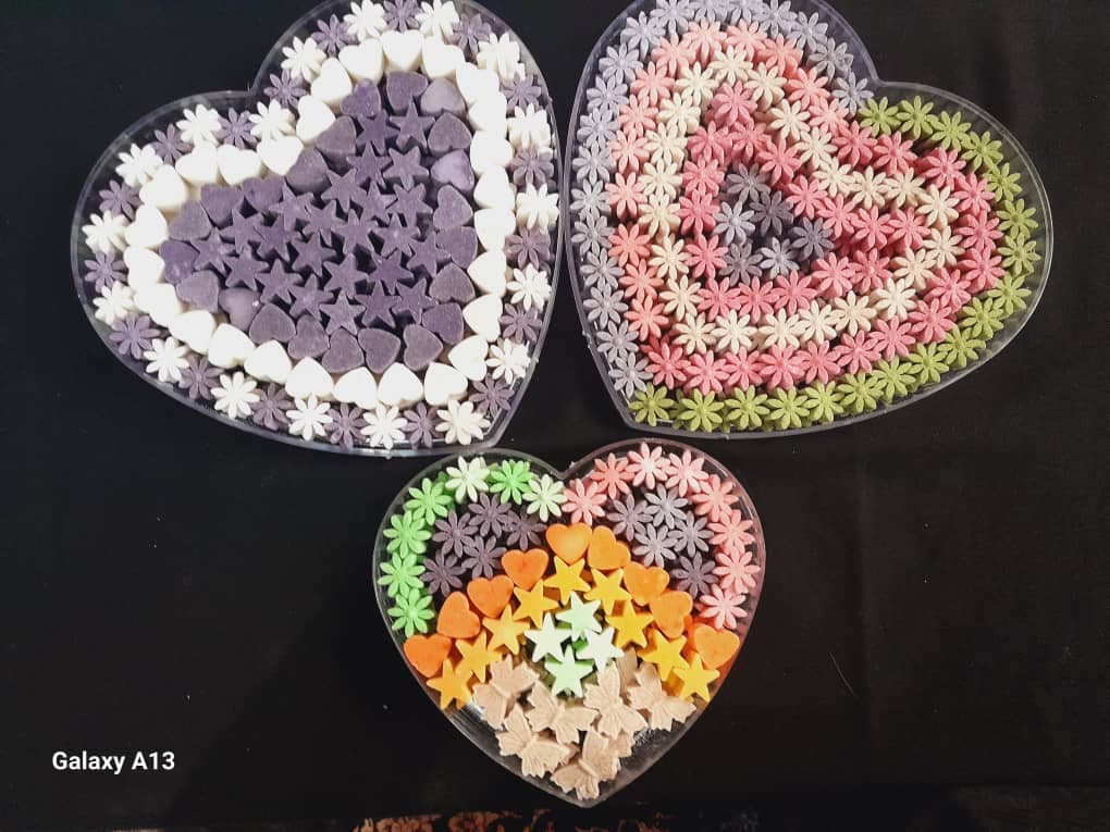 تولید و فروش قند و نبات گیاهی رژیمی و میوه ای نباتکده گل بابونه در کرمان