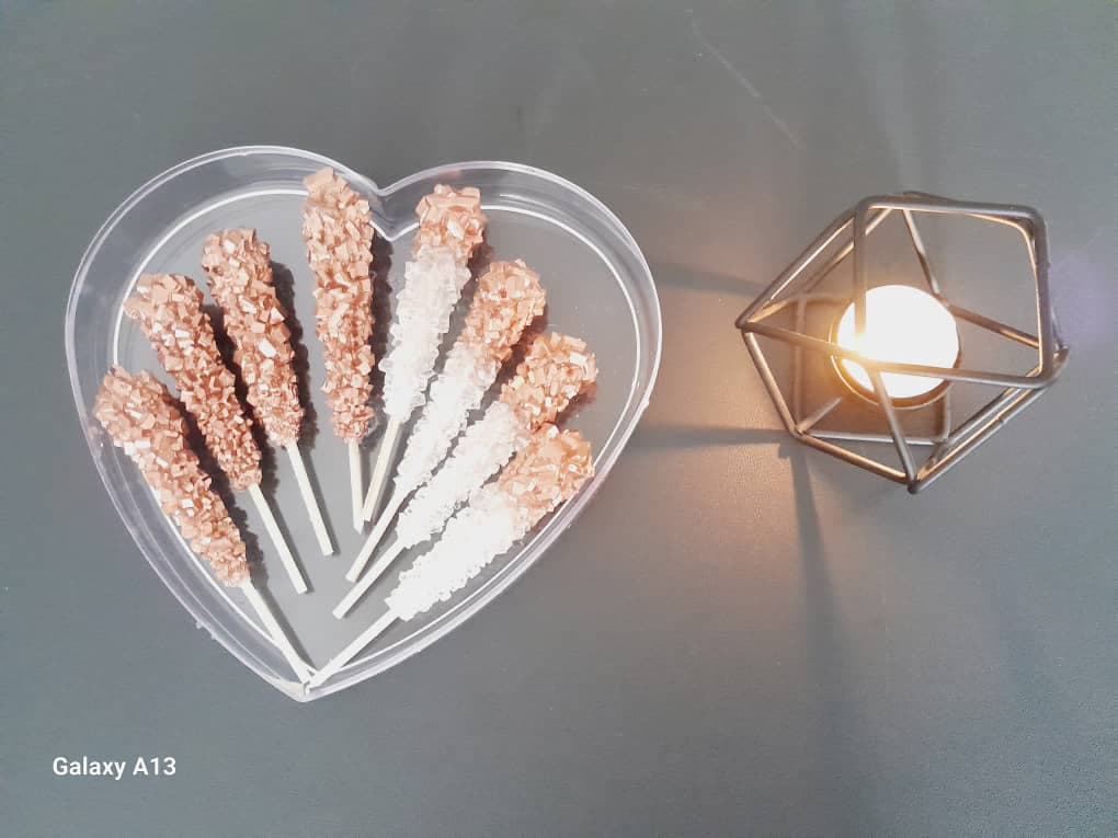 تولید و فروش قند و نبات گیاهی رژیمی و میوه ای نباتکده گل بابونه در کرمان