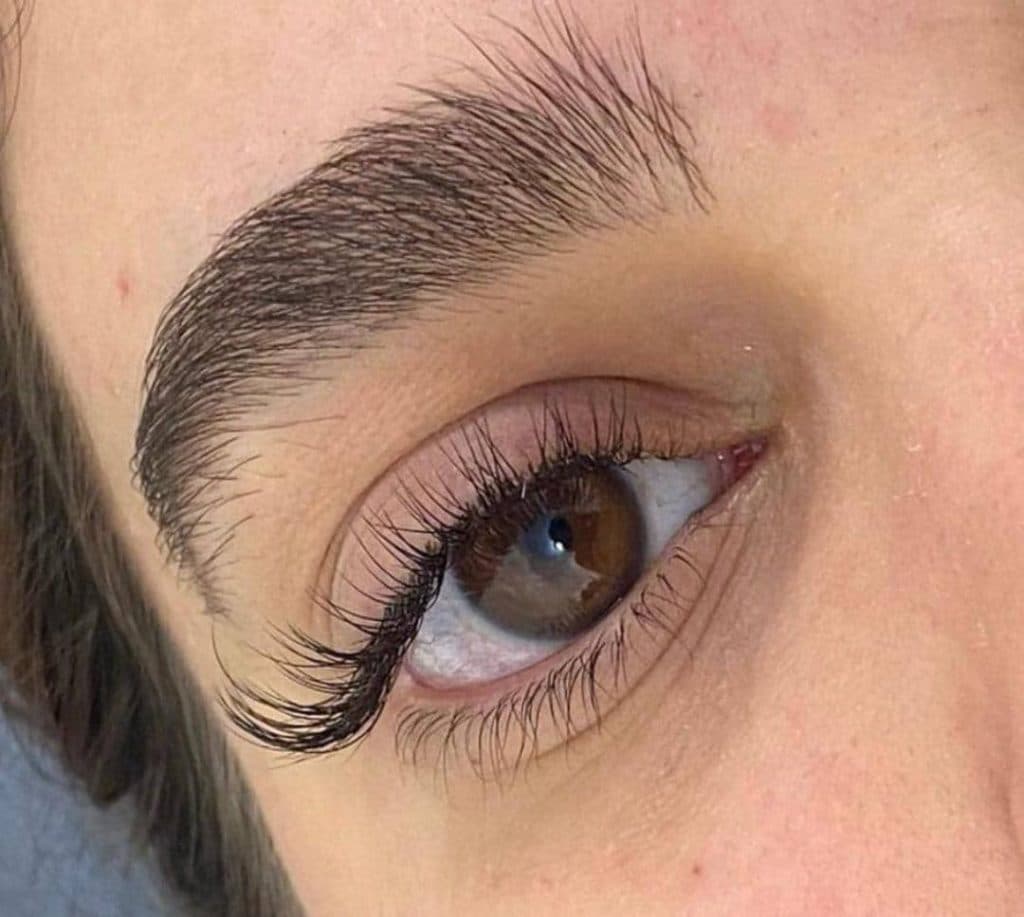 سالن و آموزشگاه زیبایی منصوره عبداللهی در اهواز