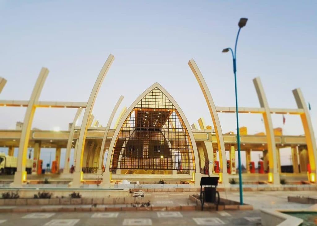 مجتمع خدمات رفاهی باغ ایرانی در اردکان یزد