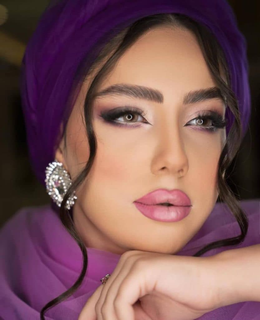 سالن زیبایی آموزش و خدمات تخصصی میکاپ عروس یگانه انتظاری در نیشابور