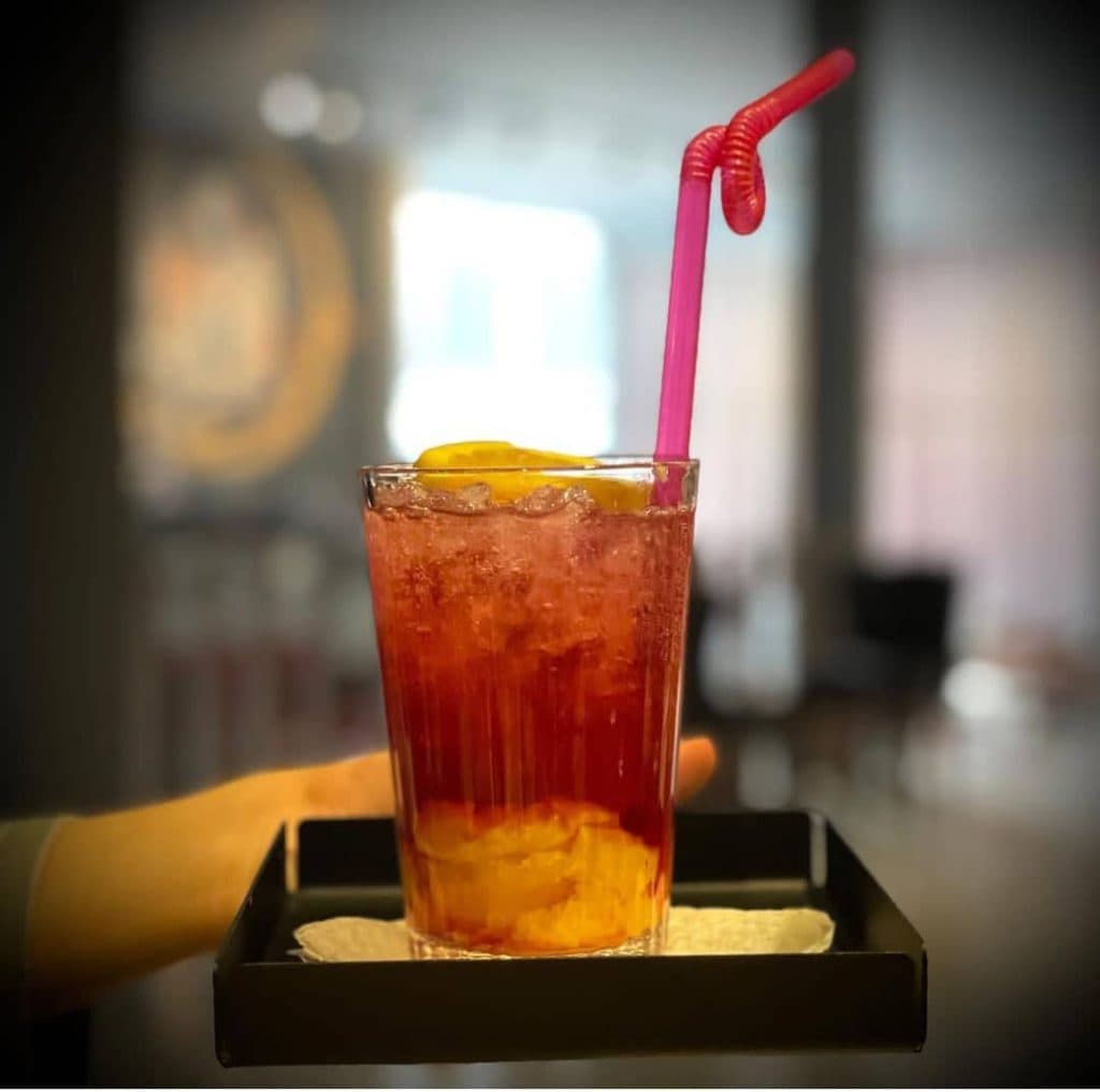 کافه مون cafemoon در ایلام