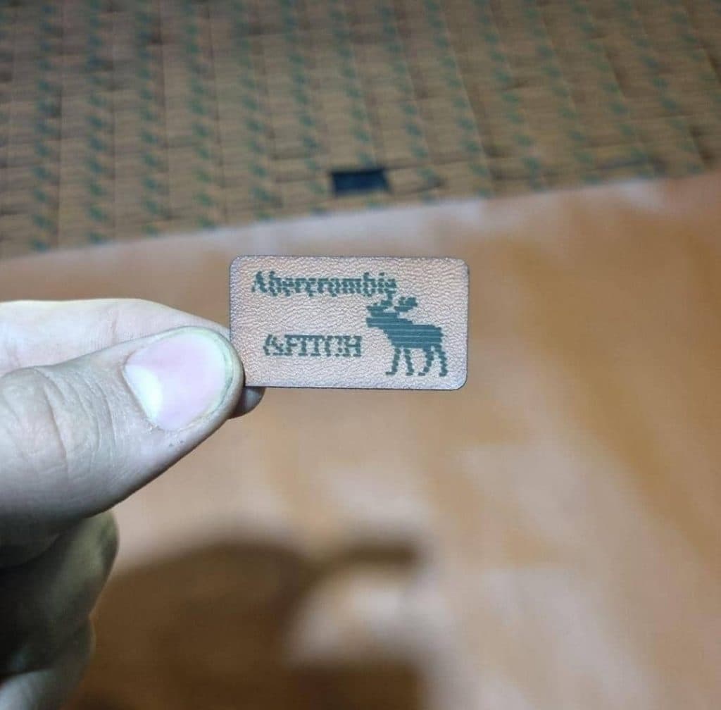 خدمات چاپ و برش لیزر تیام نی نی در قم