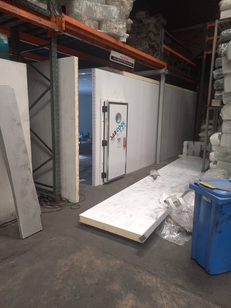 ساخت سردخانه و اتاق های سرد زاکرس ۰۹۱۲۱۸۳۳۰۹۳ در اصفهان