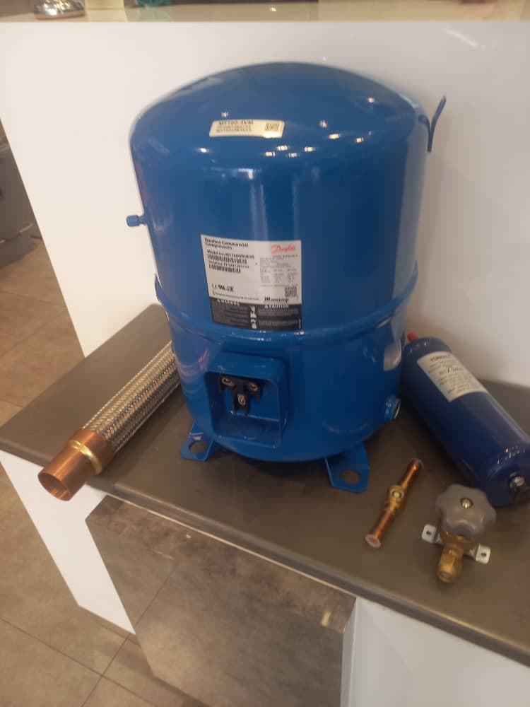 ساخت سردخانه و اتاق های سرد زاکرس ۰۹۱۲۱۸۳۳۰۹۳ در اردبیل