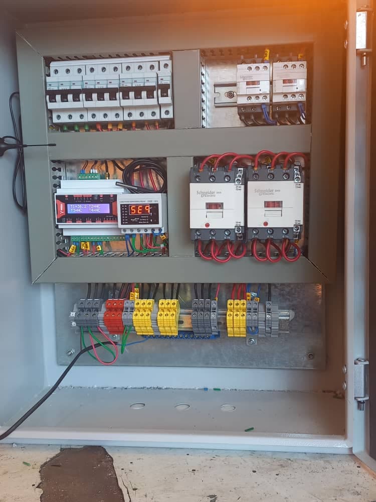 ساخت سردخانه و اتاق های سرد زاکرس ۰۹۱۲۱۸۳۳۰۹۳ در آذربایجان غربی