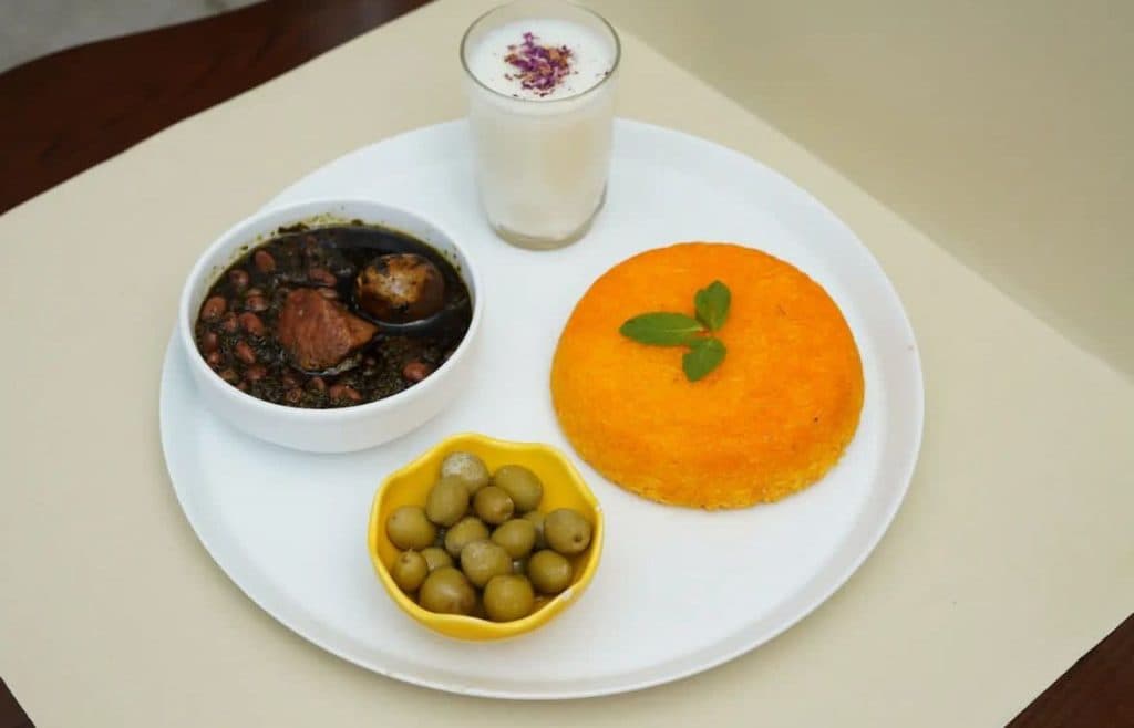 رستوران و کته کبابی کدبانو در تبریز