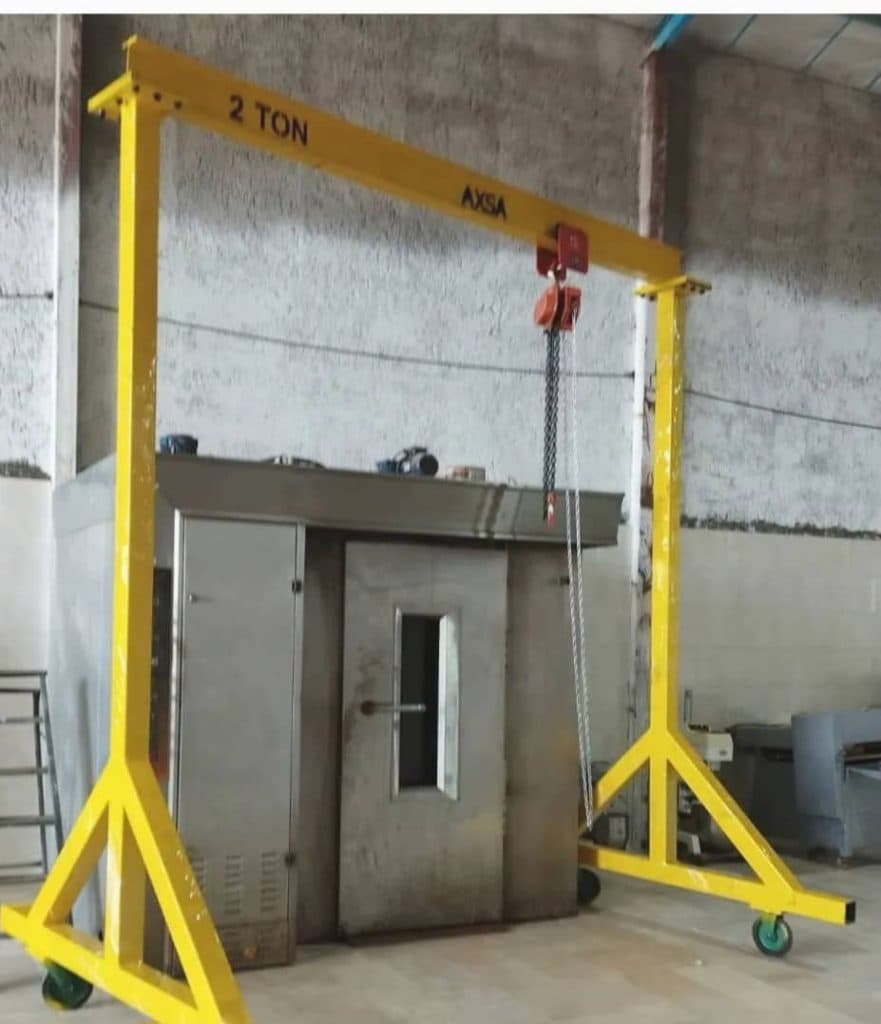 ساخت و فروش چنگک پالت گیر شرکت عالی چنگ آذر در تبریز آذربایجان شرقی