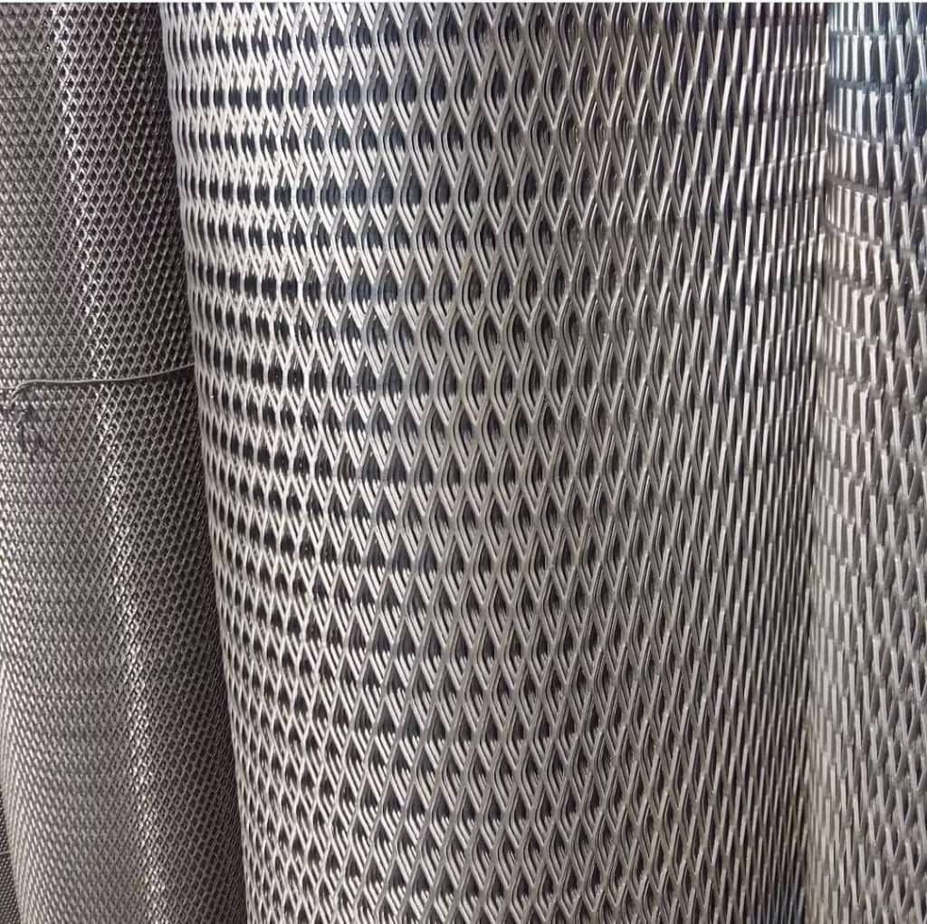 تولید و فروش توری حصاری سیم خاردار پایه فنس فلزی فولاد فنس در اراک