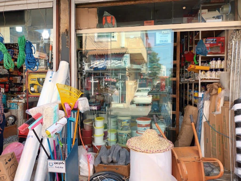 فروشگاه ابزار یراق غلامی در چابکسر