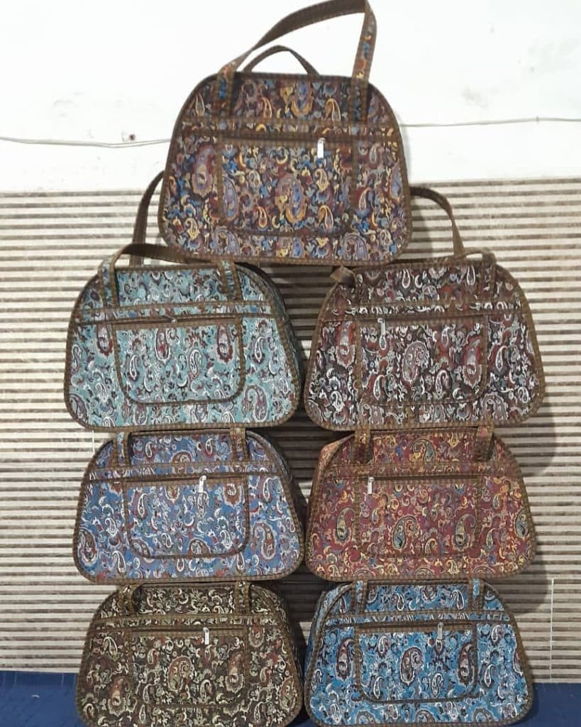 تولید و فروش و پخش کیف سنتی احمدی در شیراز