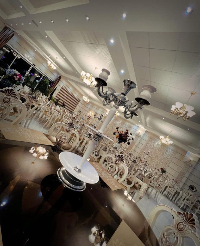 باغ رستوران آپادانا در زاهدان