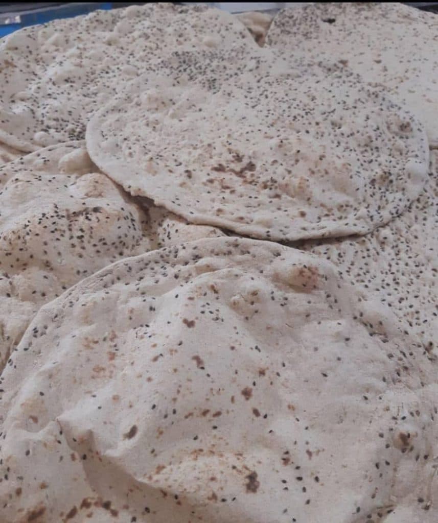 مجتمع تولید و پخش نان تافتون زرین در قم