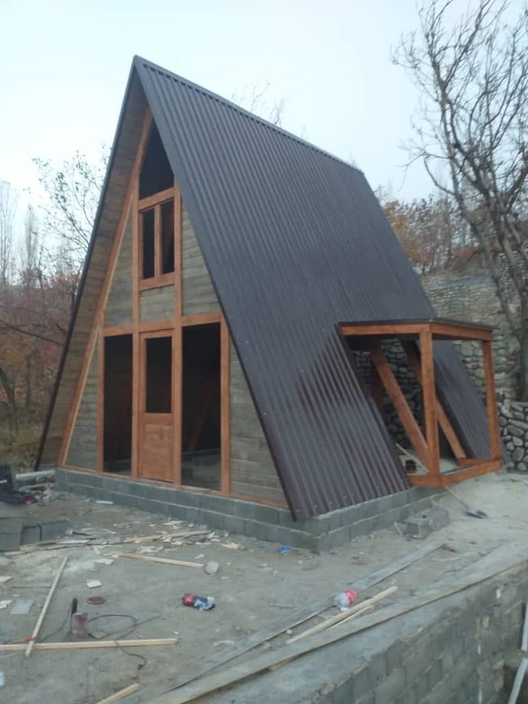 طراحی و اجرای خانه ویلا و آلاچیق چوبی و سوئیسی آقازاده در تهران