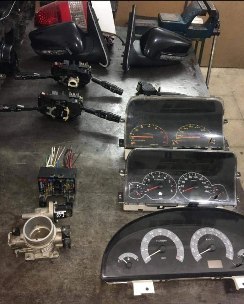 آموزشگاه برق خودرو و دیاگ حسام در لاهیجان