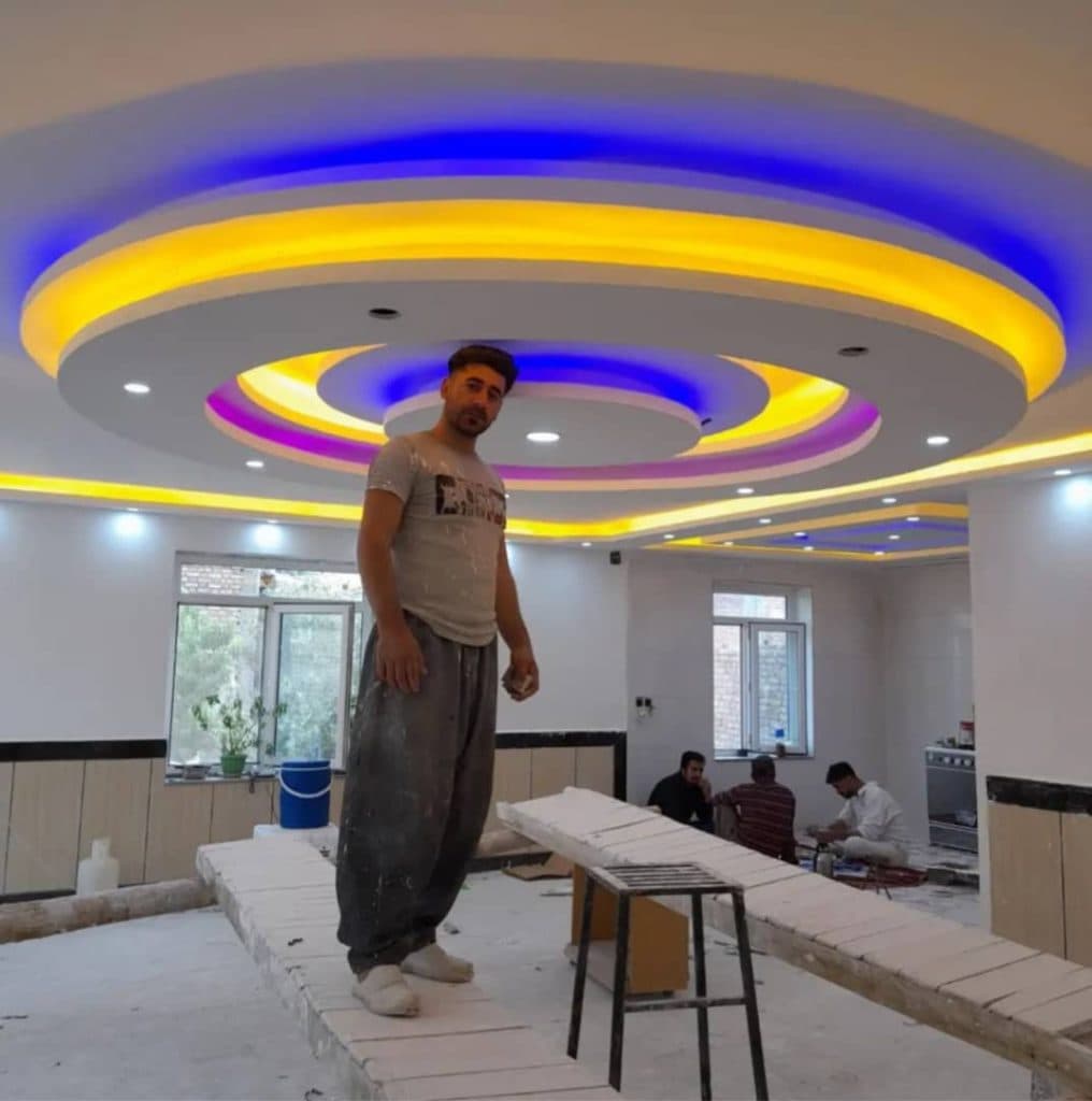 اجرای کناف دیوارپوش نقاشی ساختمان دکوراتیو مصیب نامور در کردستان