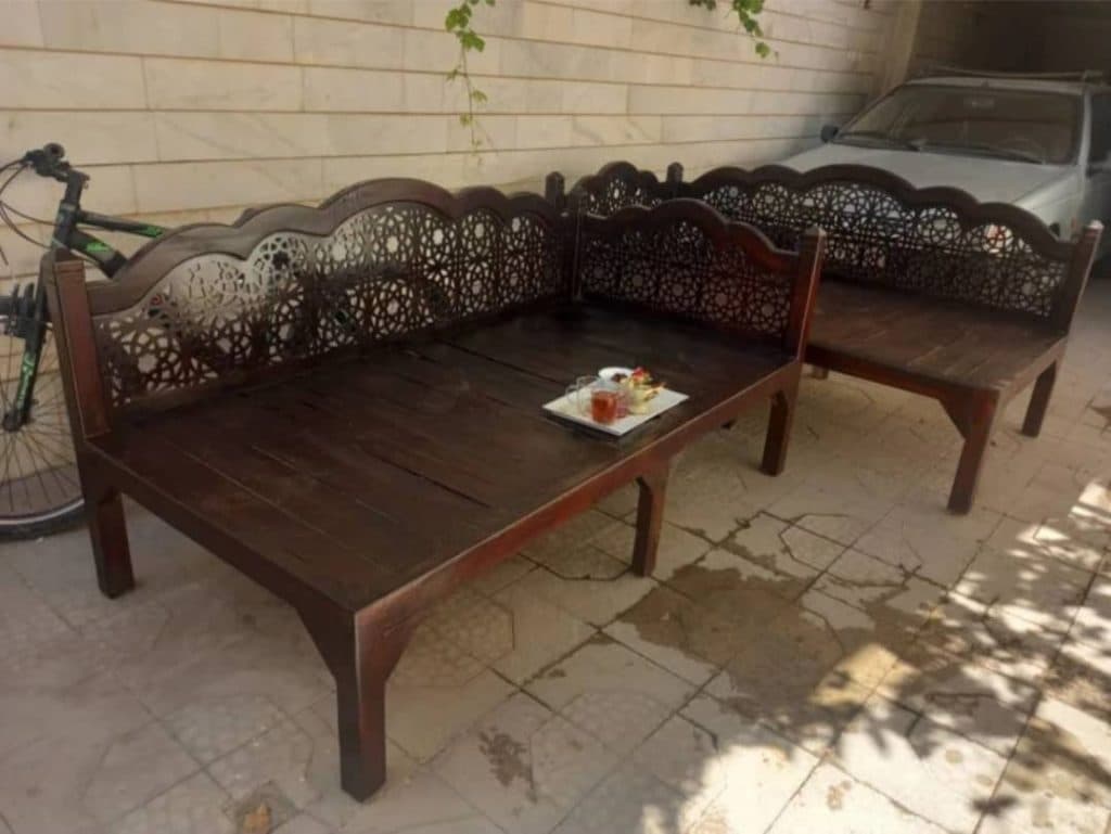 رنگ آمیزی و نقاشی ساختمان درب و پنجره اطلس در اصفهان