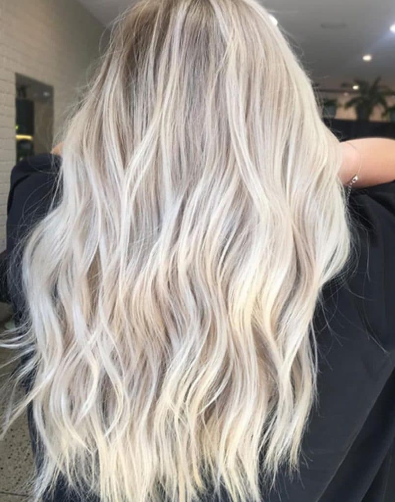 آکادمی تخصصی کراتین و رنگ مو مرجان اسماعیلی در گلبهار