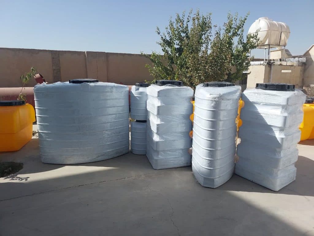 آونگ پلاست نمایندگی فروش مخازن سه لایه پالت بشکه و نیوجرسی در اراک