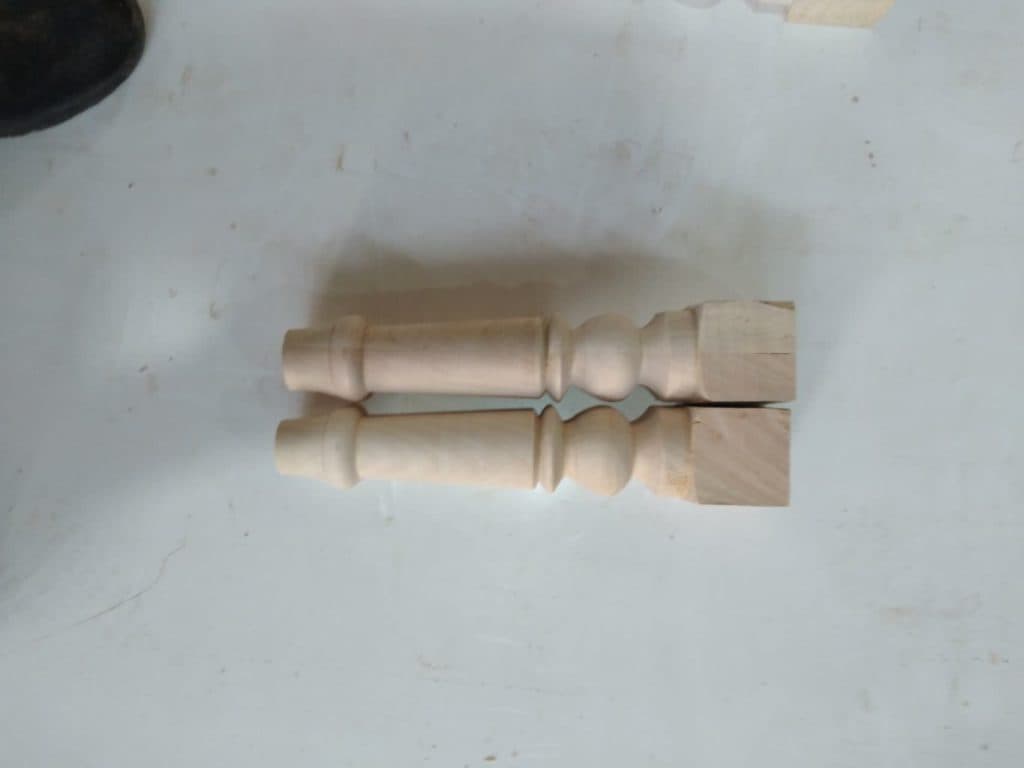 تولید و فروش پایه و ستون چوبی کاج در قم