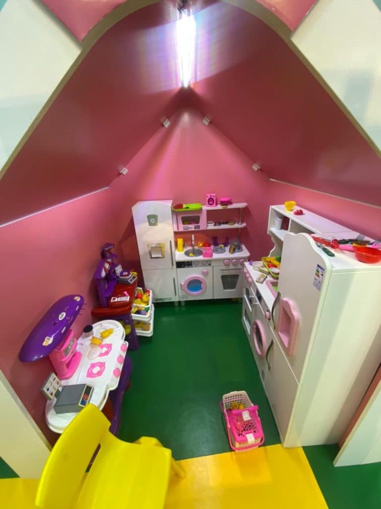 سرزمین بازی پلاتین سنتر در شهرک غرب تهران