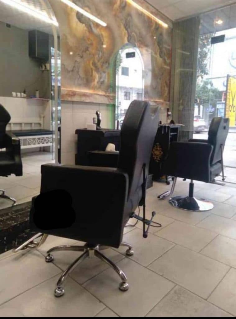 آرایشگاه مردانه و پیرایش خان در ساری مازندران