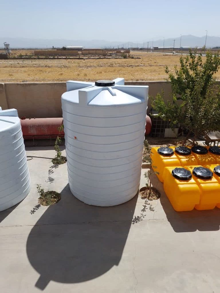 آونگ پلاست نمایندگی فروش مخازن سه لایه پالت بشکه و نیوجرسی در اراک