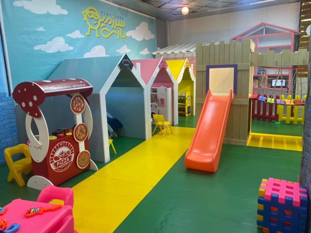 سرزمین بازی پلاتین سنتر در شهرک غرب تهران