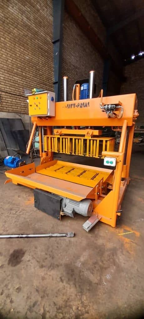 تولید دستگاه بلوک زن بتن ماشین نوین در اصفهان