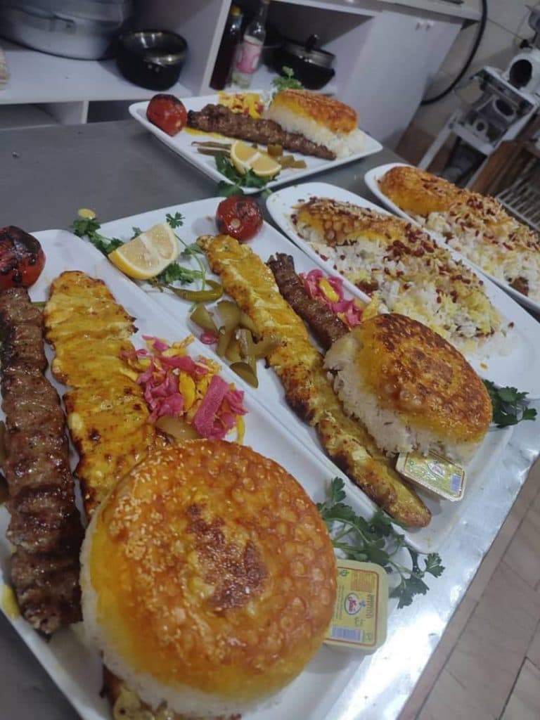 رستوران شهر نثار در قزوین