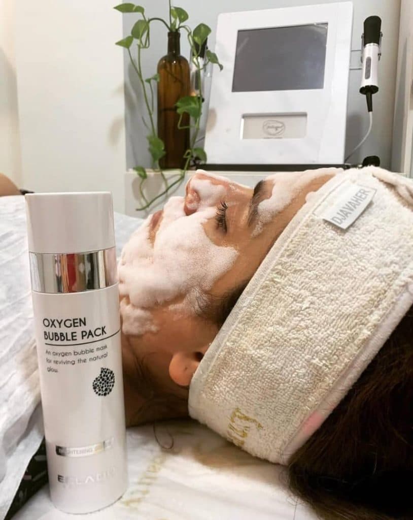 خدمات زیبایی و فیشیال پوست و مو صفیه شیبانی در قشم