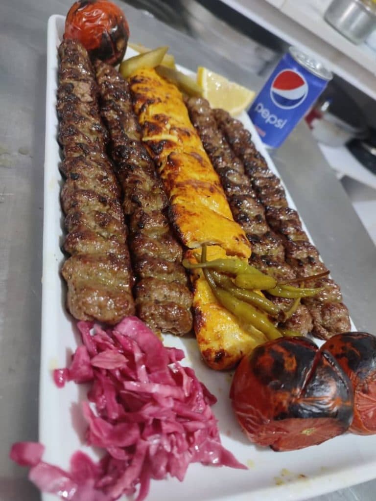 رستوران شهر نثار در قزوین