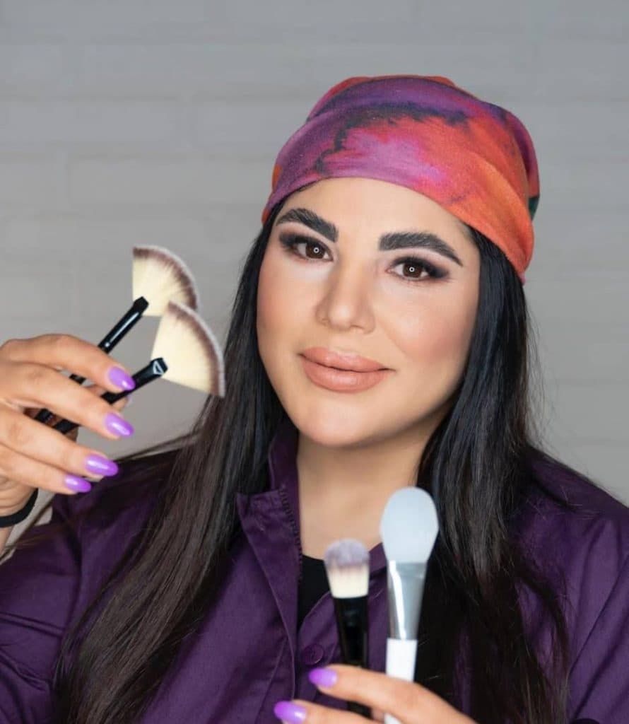 خدمات فیشیال تخصصی و ماساژ بدن و صورت ایوا در شیراز