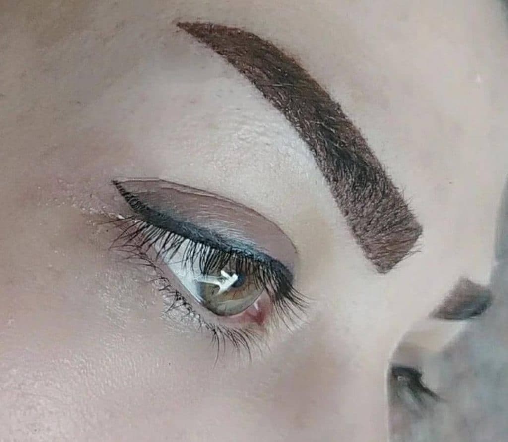 خدمات زیبایی و آرایش دائم و ریموو و پاکسازی پوست محبوبه سیار در مهریز یزد