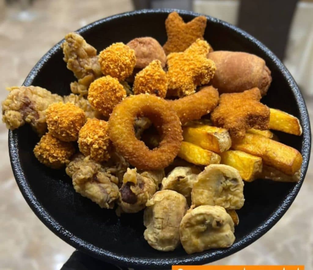 باغ رستوران کارن در کاشان