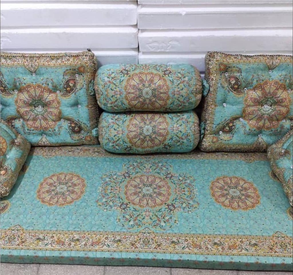 تولیدی و پخش پشتی و شاه نشین و پادری سورنا در قم