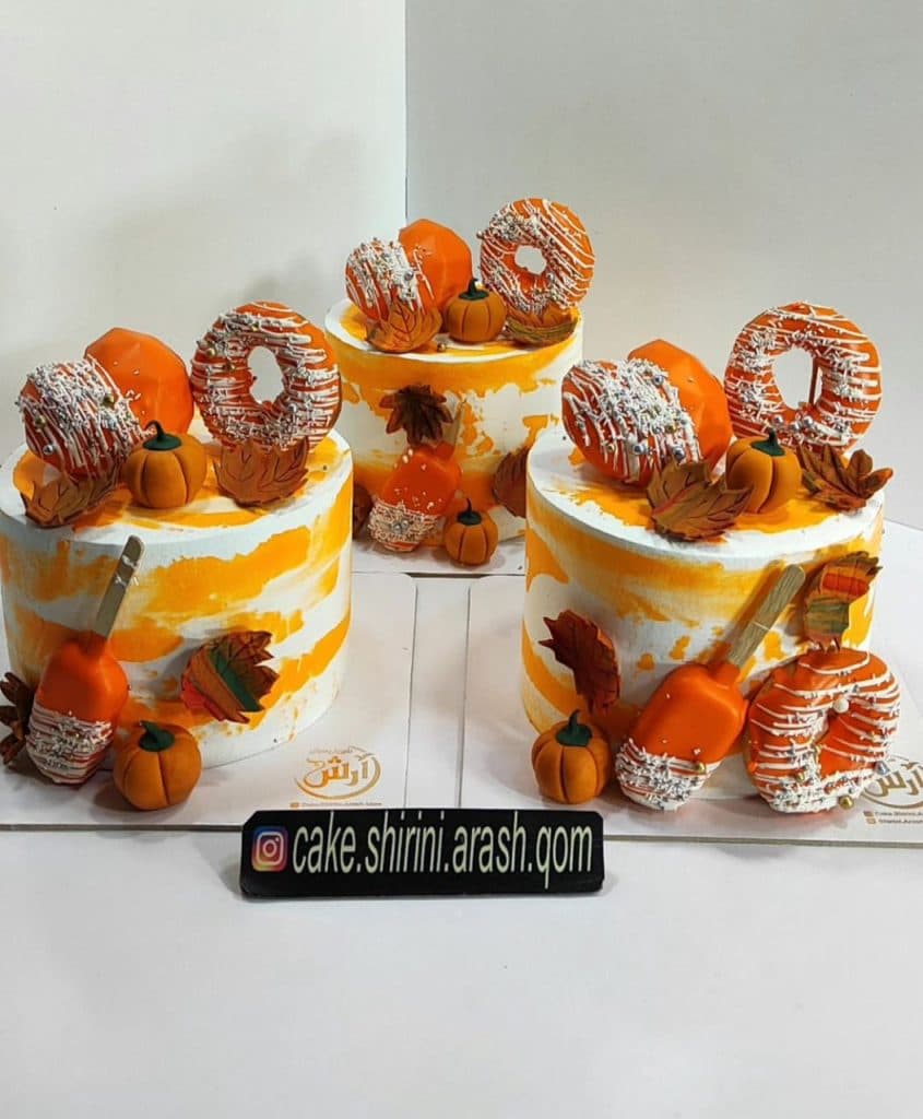 شیرینی سرای آرش در قم