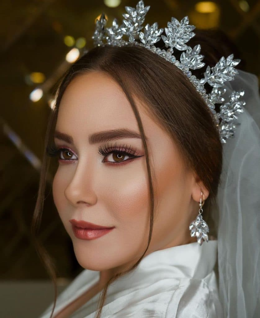 مرکز تخصصی میکاپ و شنیون عروس فریبا علی تبار در ساری