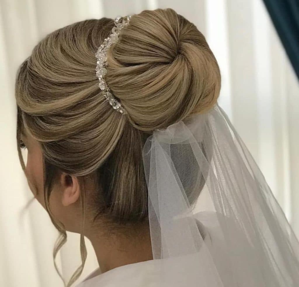 آموزشگاه و سالن زیبایی باران در کرمانشاه