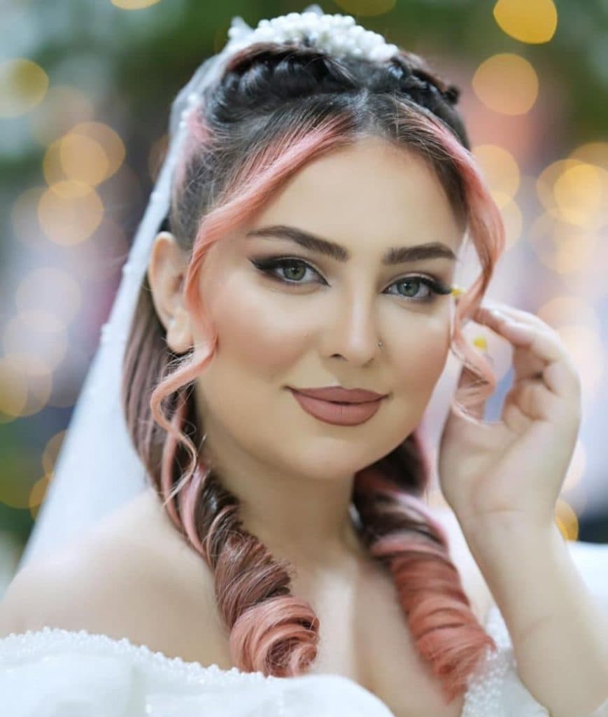 آموزشگاه و سالن زیبایی باران در دیواندره