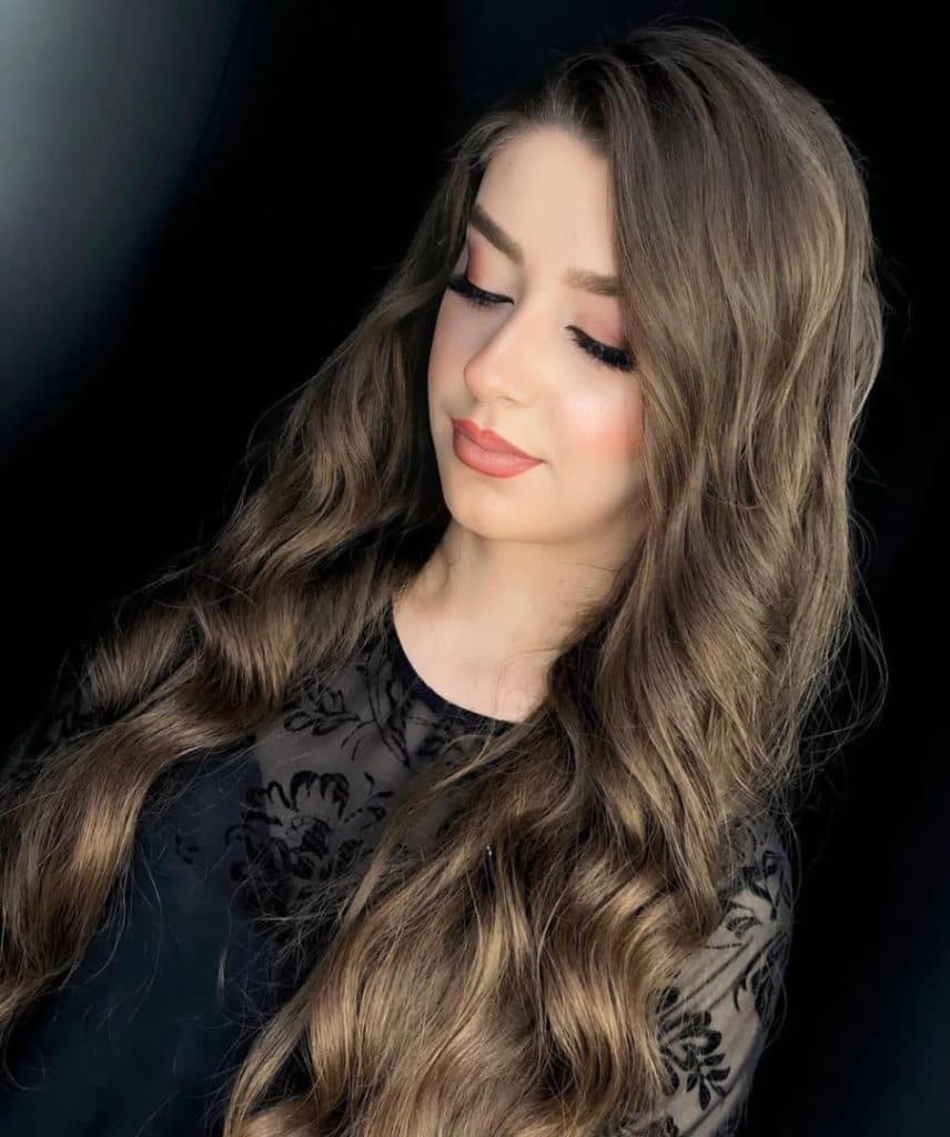 آموزشگاه و سالن زیبایی باران در دیواندره