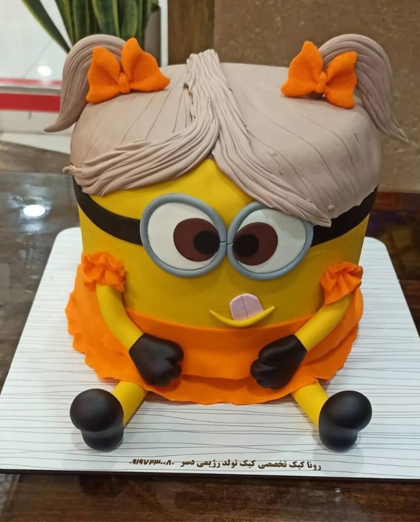 کافه قنادی رونا کیک در شهرکرد