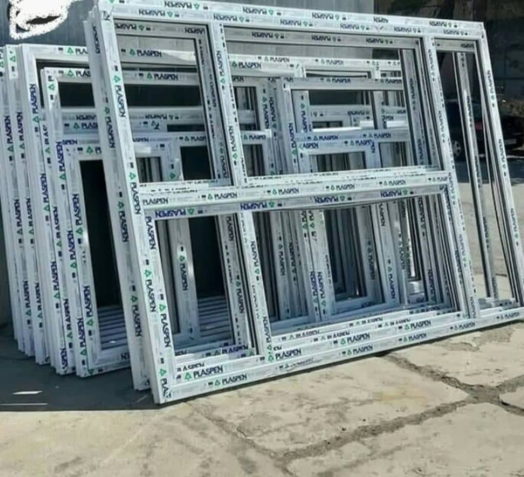 تولیدی در و پنجره های آلومینیوم upvc محمودی در رشت