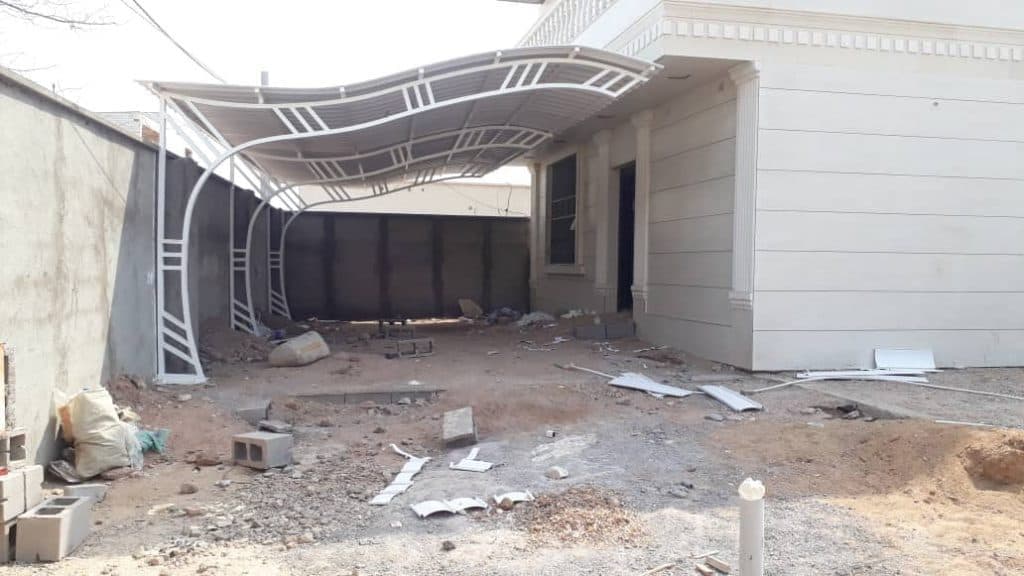 نصب و اجرا و ساخت سایه بان آقای سایه بان در سیرجان