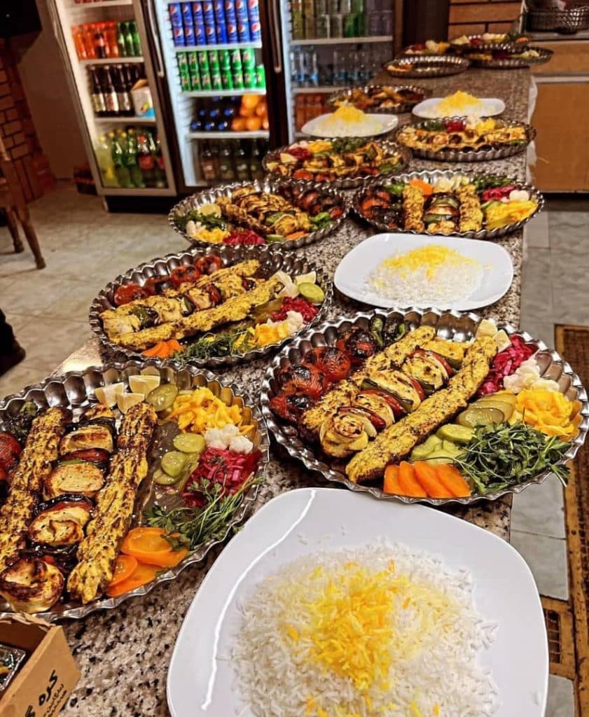 رستوران تمدن در همدان