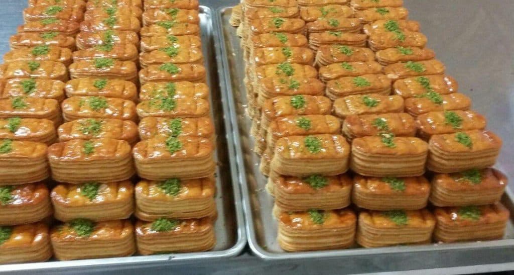 نان شیرینی مهدی در رشت